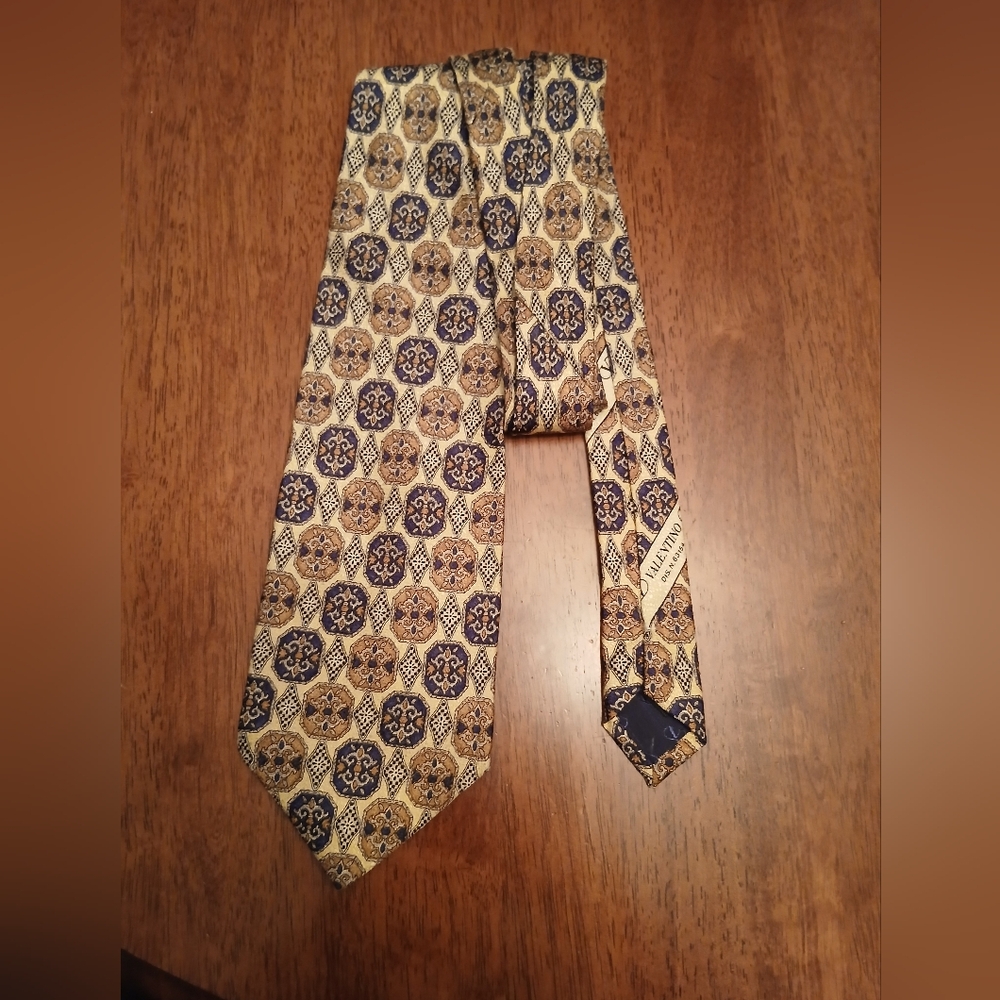 Valentino Geometric Patterned Tie in Blue and Gold